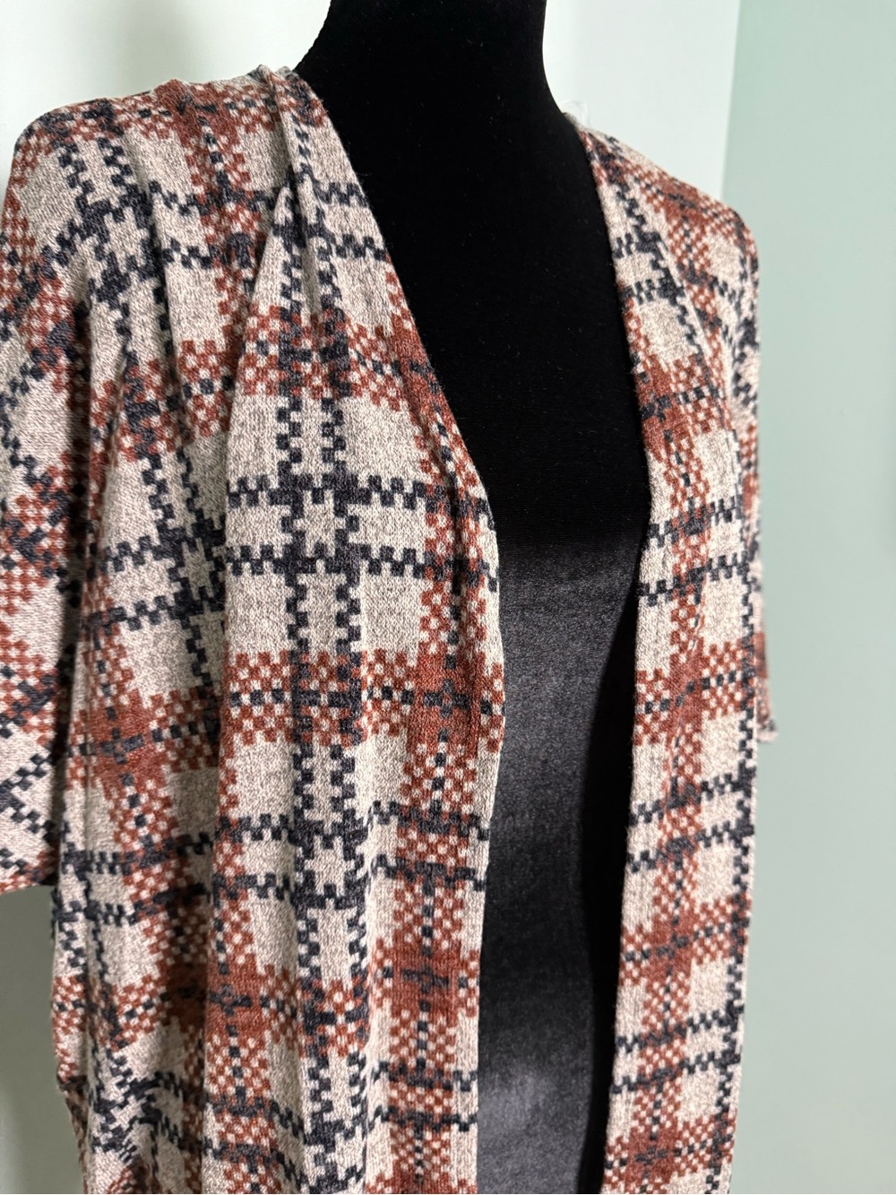 mts Plaid Open-Front Swing Cardigan in Brown, Black and Tan NWOT One Size
